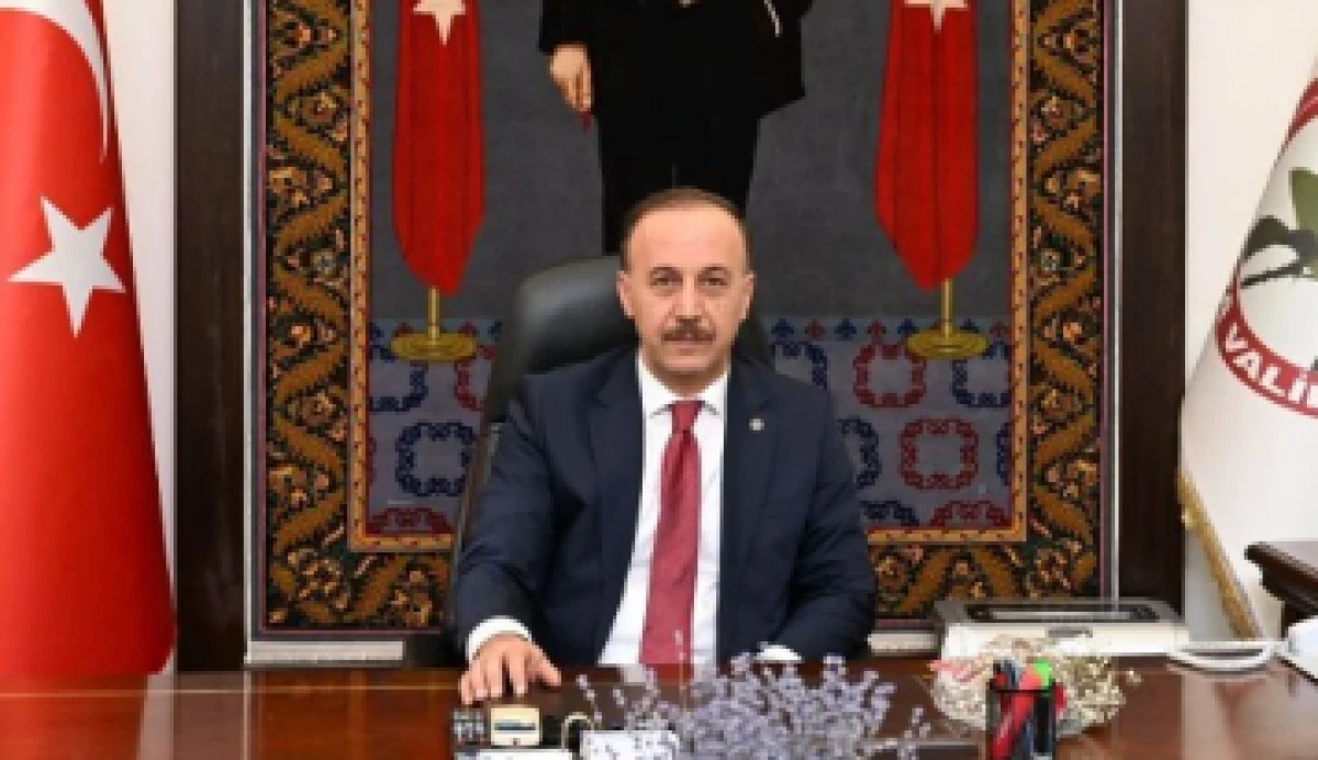 19 MAYIS YENİDEN DİRİLİŞİN SİMGESİDİR