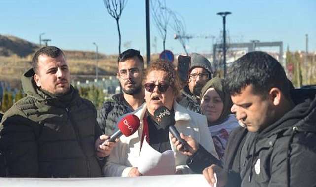 Sağlık Bakanlığı &ouml;n&uuml;nde 'SMA' a&ccedil;ıklaması