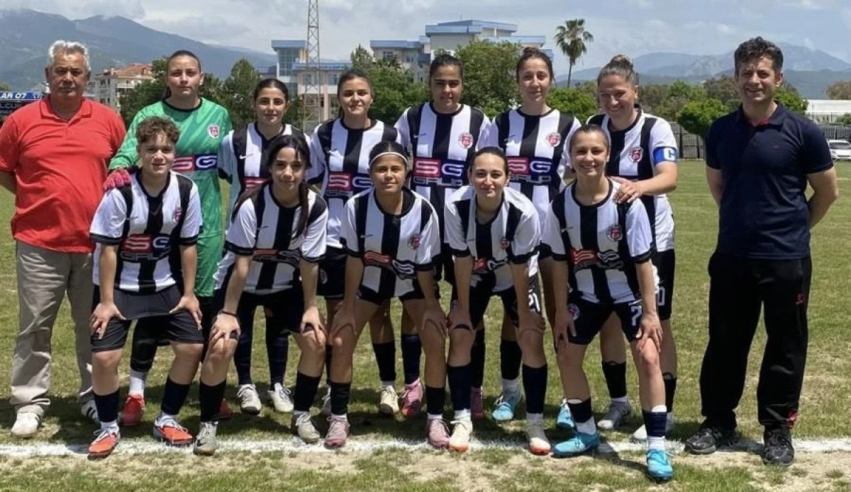 32 Davraz Spor&rsquo;dan Deplasmanda G&ouml;vde G&ouml;sterisi