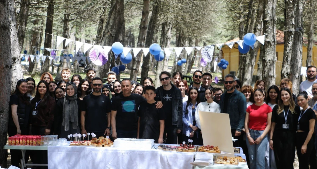 &ldquo;Anılarla Veda&rdquo; Etkinliğiyle Mezuniyet &Ouml;ncesi Unutulmaz Buluşma