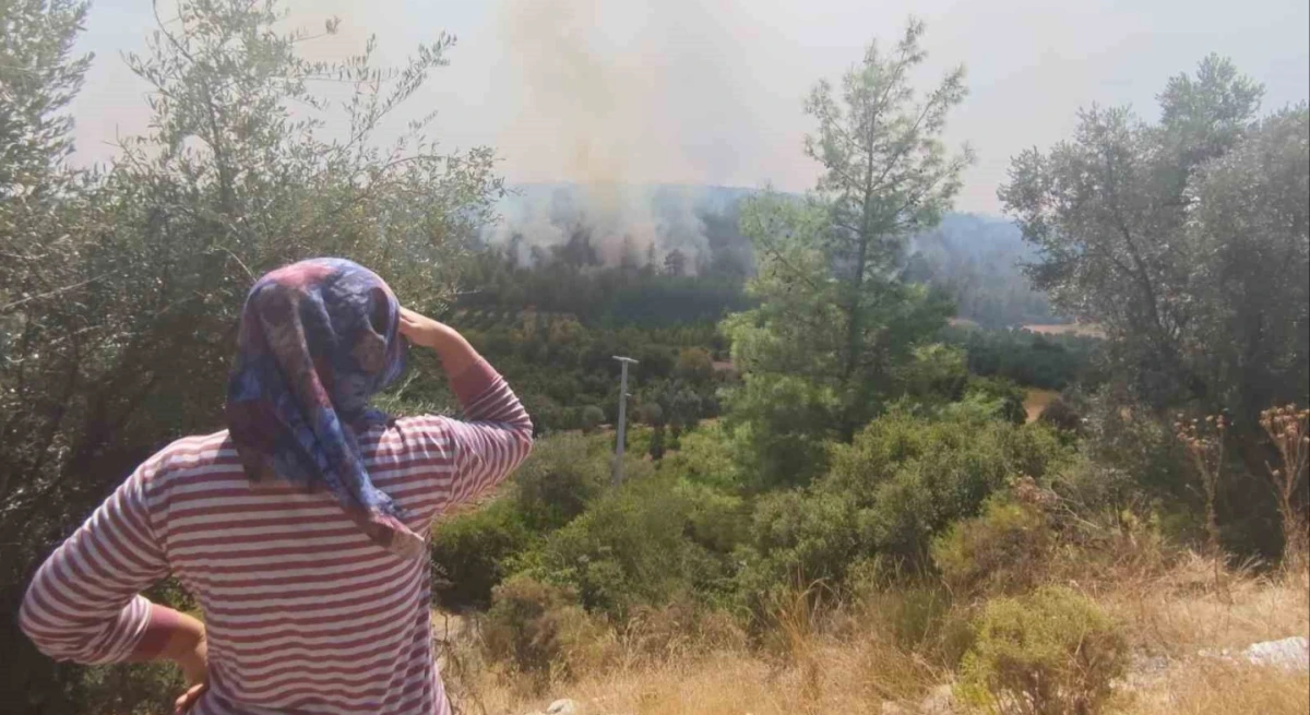 Antalya&rsquo;da yangının 21. saatinde vatandaşın tedirgin bekleyişi s&uuml;r&uuml;yor