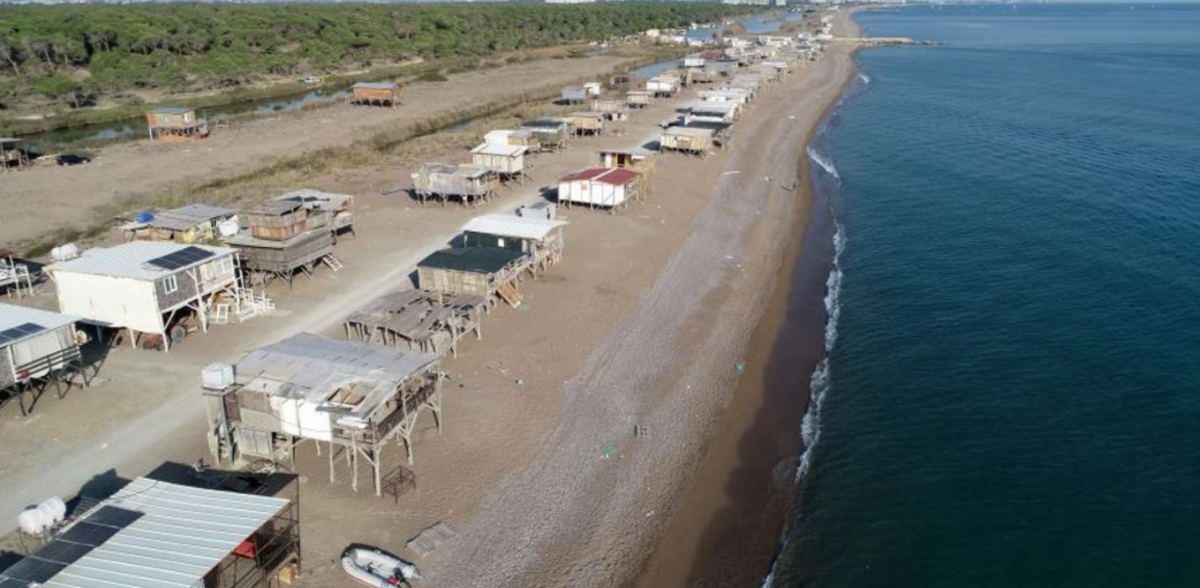 Antalya&rsquo;nın bedava tatil merkezinde yapılaşma endişesi!