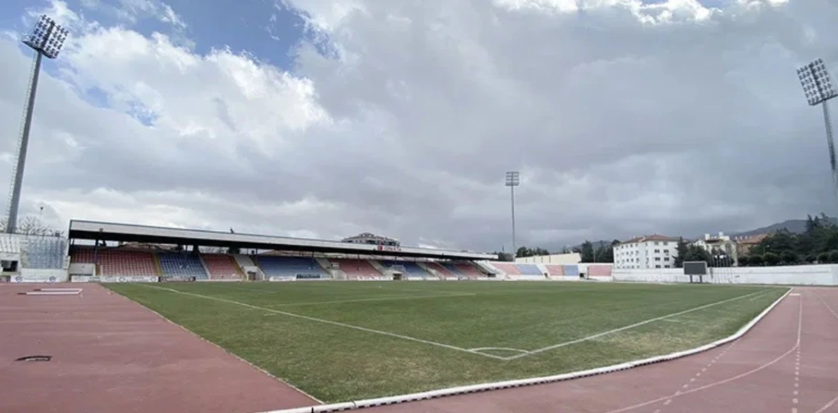 Atat&uuml;rk Stadı Uluslararası Ma&ccedil;lara Ev Sahipliği Yapacak
