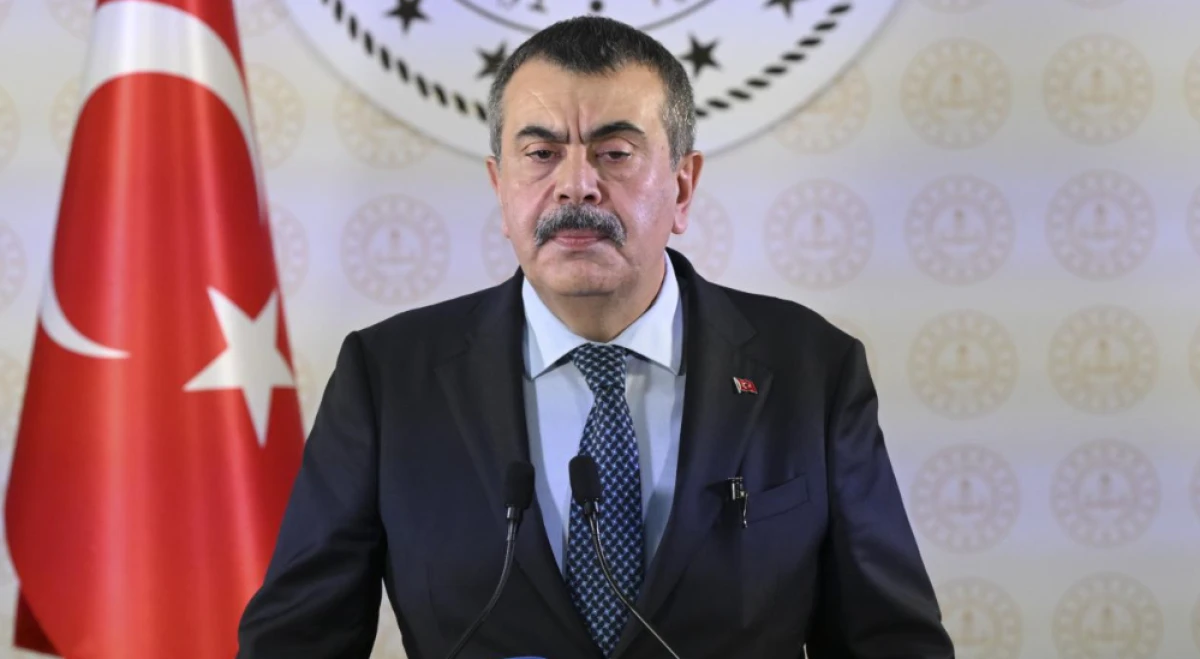 Bakan Tekin: LGS hazırlıkları i&ccedil;in cuma g&uuml;n&uuml; idari izin verdik