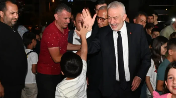 Başkan Başdeğirmen, &Ccedil;&uuml;n&uuml;r&rsquo;de vatandaşlarla buluştu &ldquo;Her hizmetten &ccedil;ok memnunuz&rdquo;