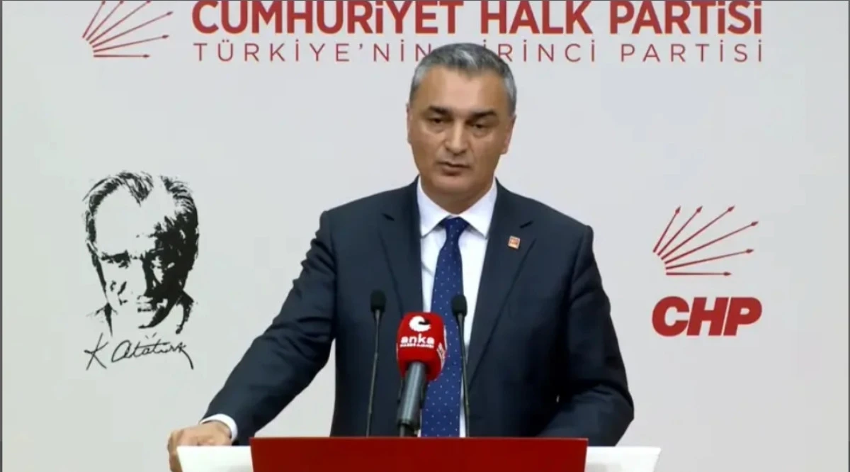 CHP'de 3 il başkanı i&ccedil;in disiplin kararı! 5 il başkanlığı feshedildi