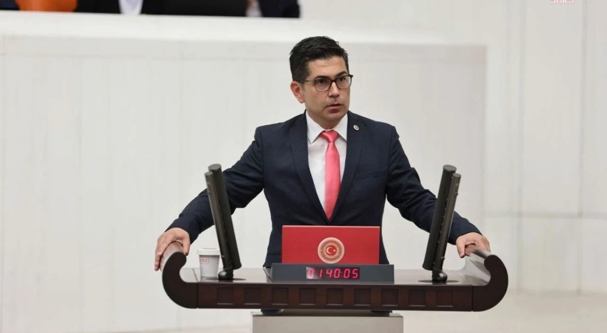 Chp&rsquo;li Halıcı&rsquo;dan Sd&uuml; Tıp&rsquo;taki &lsquo;Sınav &Ccedil;etesi&rsquo; İddiaları İ&ccedil;in Meclis Hamlesi "Para ve Şantajla Doktor mu Olundu?&rdquo;