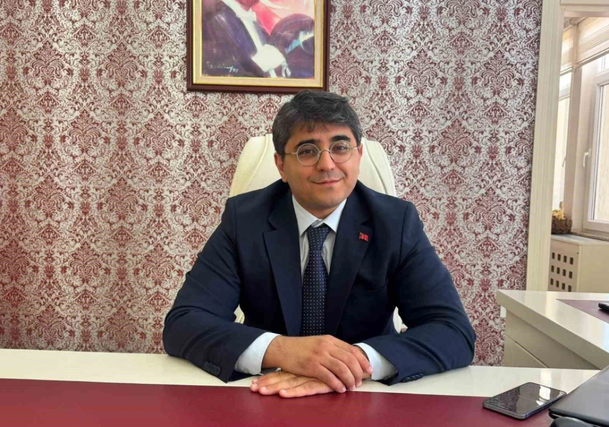 Eğirdir&rsquo;in yeni kaymakamı Dr. Serhat Doğan g&ouml;revine başladı