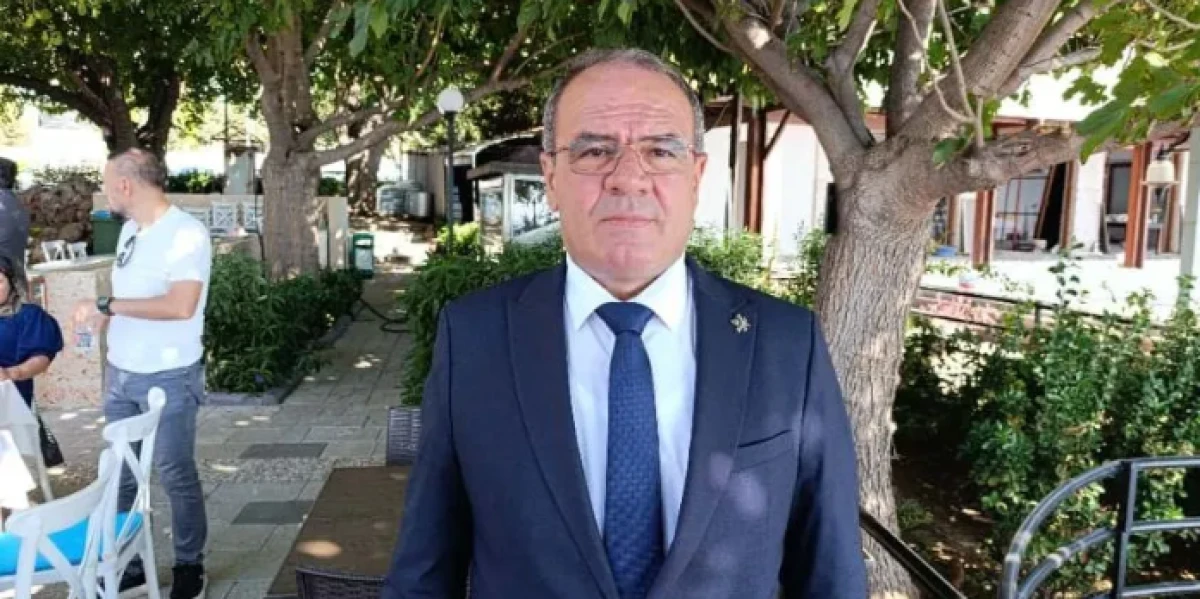 Gelecek Partisi Antalya, Davutoğlu'na başkaldırdı!