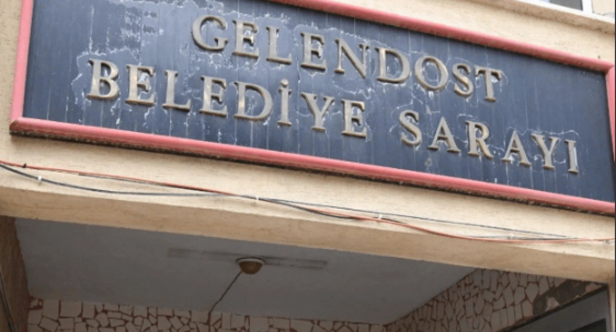 GELENDOST'DA BAŞKANLIK YARIŞI YENİDEN BAŞLIYOR