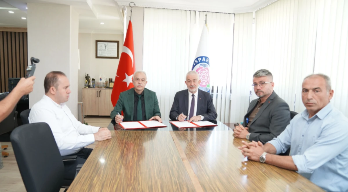 G&ouml;lc&uuml;k Tabiat Parkı&rsquo;na Doğa Eğitim Merkezi kuruluyor