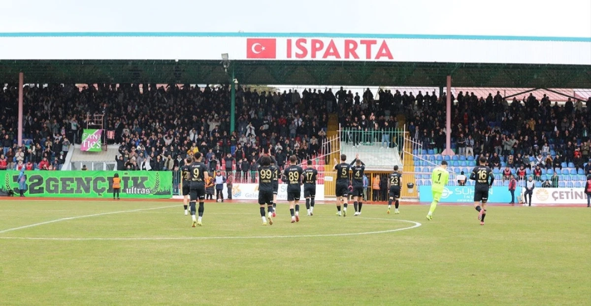 Isparta 32 Spor&rsquo;da Kritik S&uuml;rece 10 G&uuml;n Kaldı: Aday Yok, Kayyum İhtimali G&uuml;ndemde