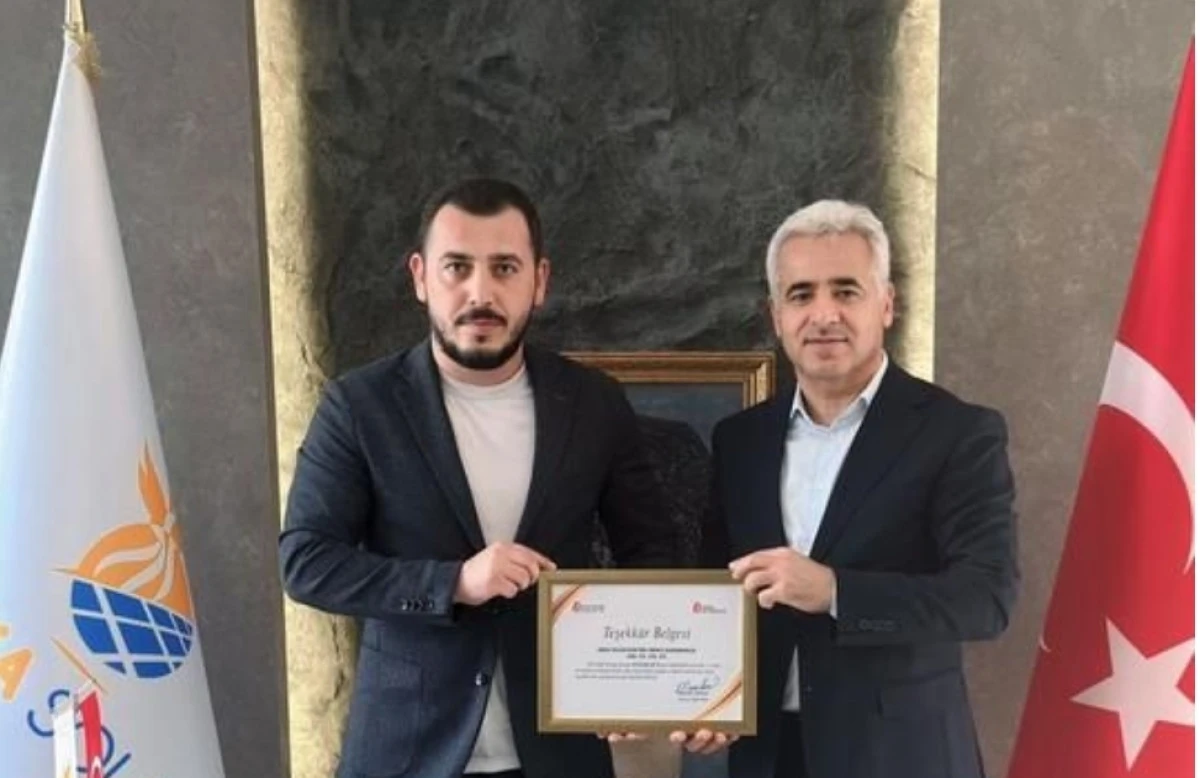 Isparta Defterdarı&rsquo;ndan Ge&ccedil;tiğimiz Yıl Vergi Rekortmenleri Arasında Yer Alan Anka Solar&rsquo;a Ziyaret Ve Teşekk&uuml;r Plaketi