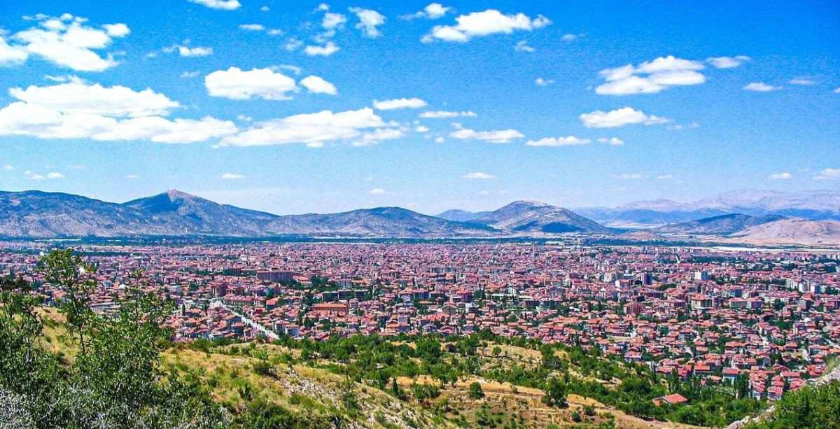 Isparta yalnızlaşıyor tek başına yaşayan n&uuml;fus gittik&ccedil;e artıyor