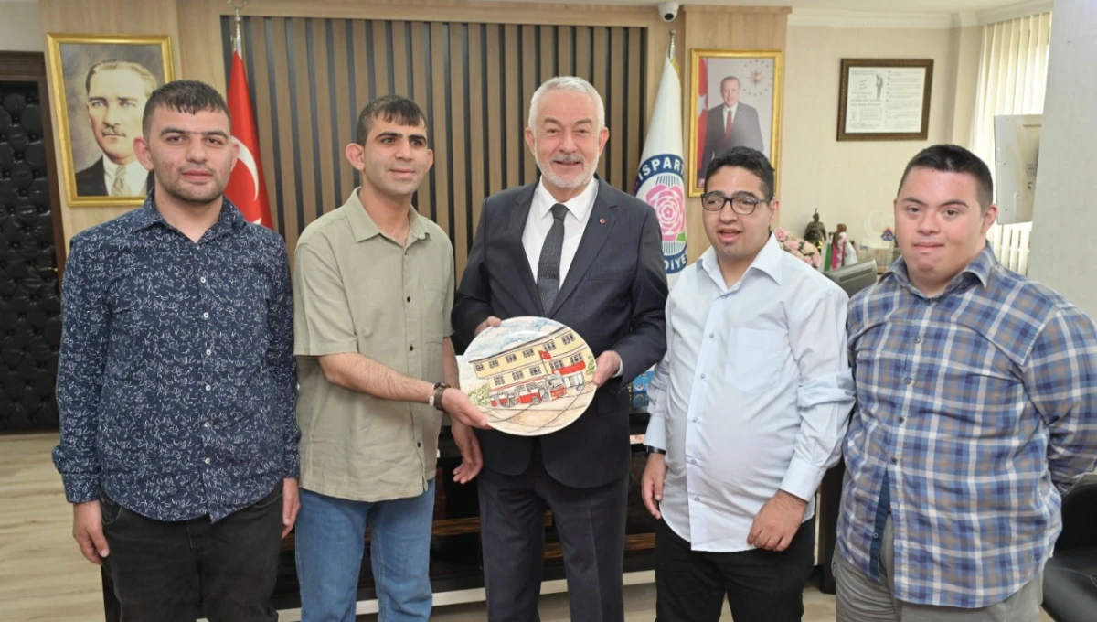 Isparta&rsquo;da engelli bireyler i&ccedil;in g&uuml;&ccedil; birliği mesajı