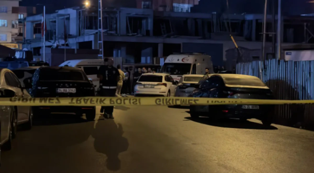 İstanbul'da DEAŞ operasyonu! Ş&uuml;pheli polise ateş a&ccedil;tı