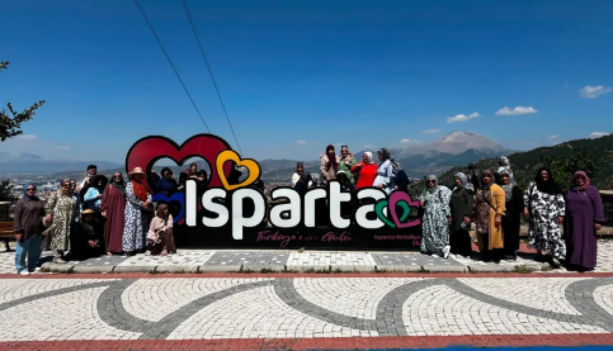 Konya İHH Yetim Birimi&rsquo;nden Isparta&rsquo;ya Anlamlı Ziyaret