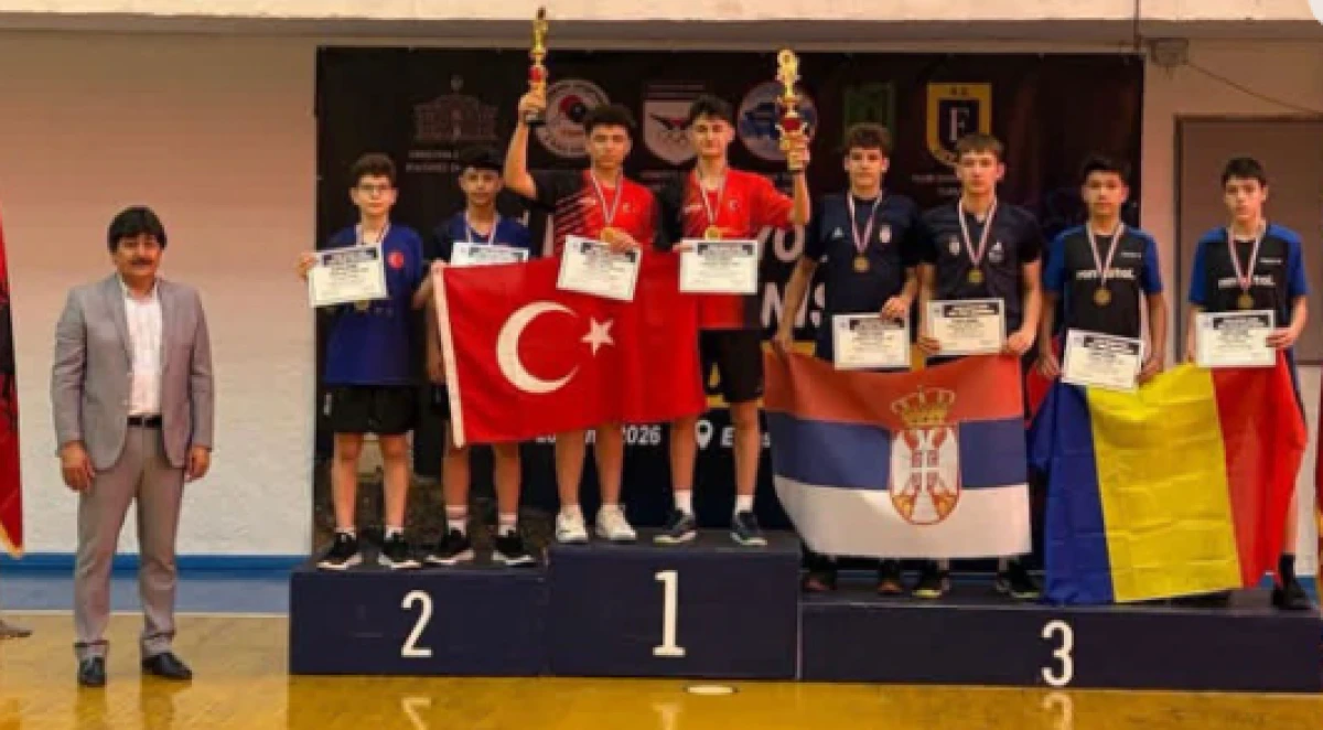 Masa Tenisinde Balkan Şampiyonu Isparta'dan