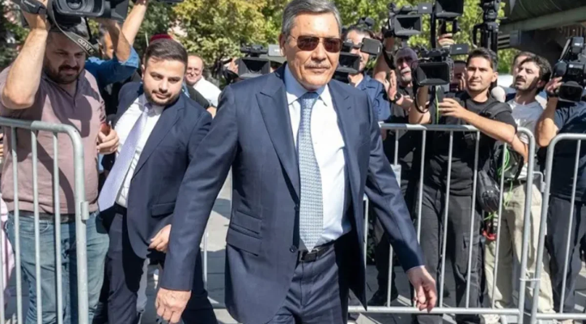 Melih G&ouml;k&ccedil;ek'in 7 sayfalık ifadesi ortaya &ccedil;ıktı: "Baba mirası"