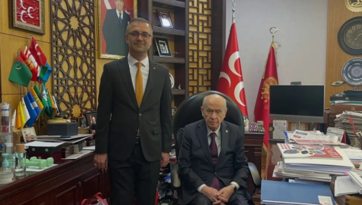 MHP İl Başkanı Osman G&uuml;lay'ın y&ouml;netimi belli oldu