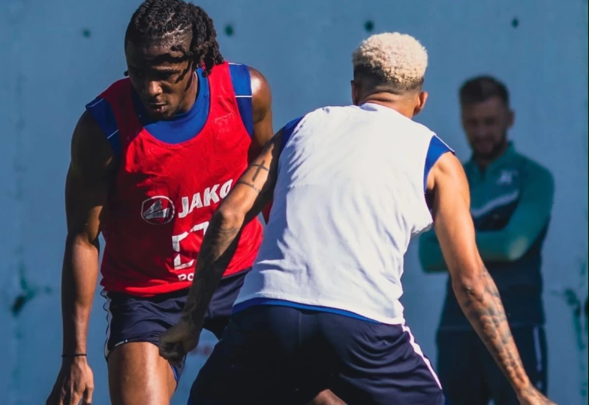 Rus Ekibi Baltika F.C.'nin Davraz Kampı S&uuml;r&uuml;yor