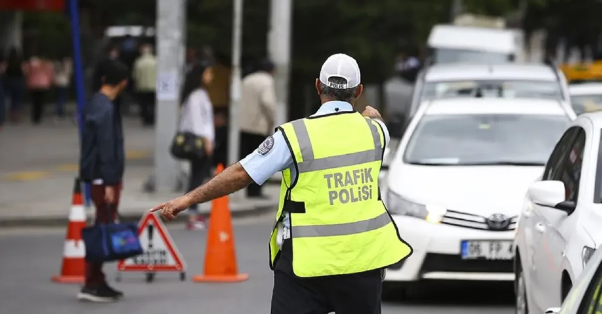 Trafik cezalarında &ouml;nemli karar. Danıştay &ouml;deme emrini hukuka aykırı buldu