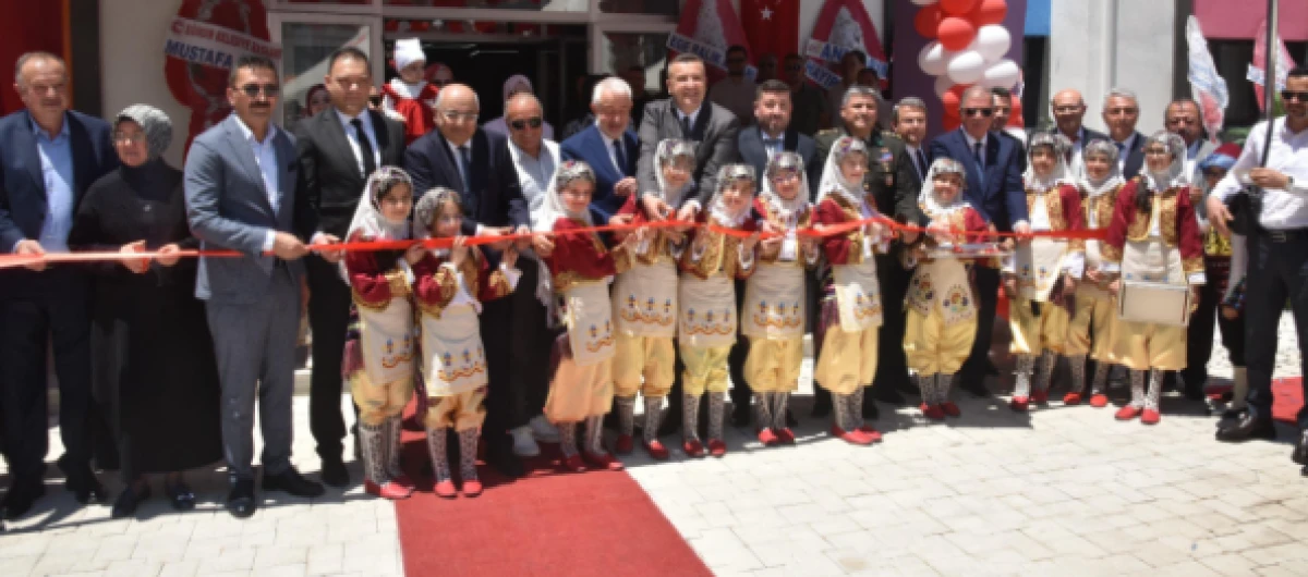 Vali Tardımcısı &Ouml;zgedek&rsquo;ten Başkan Mustafa &Ouml;zer&rsquo;e Ziyaret
