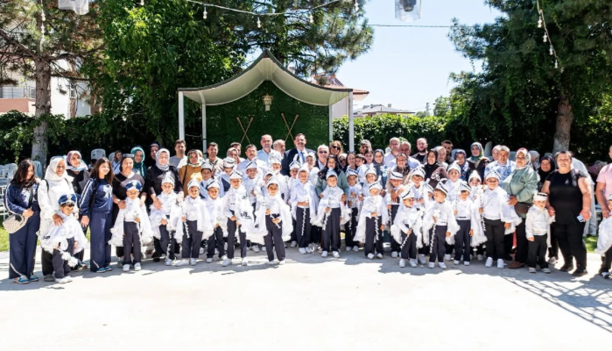  Yalva&ccedil;'ta S&uuml;nnet Ş&ouml;leni Coşkusu: &Ccedil;ocukların Mutluluğu Paylaşıldı
