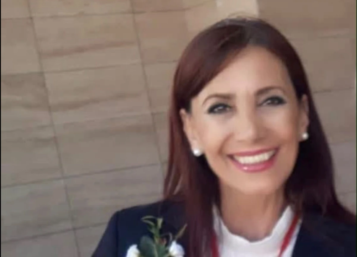 Yeni Parti&rsquo;de Merkez İl&ccedil;e Başkanlığında Aysel G&uuml;ven&ccedil; adaylığını a&ccedil;ıkladı