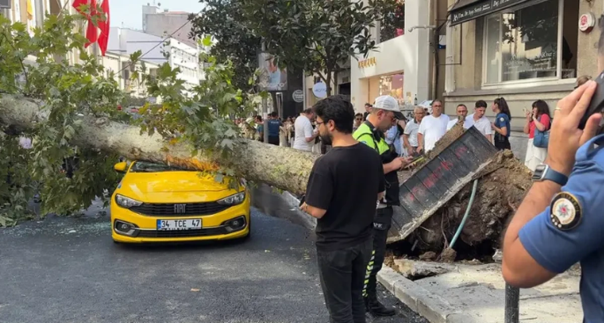 Yer: Nişantaşı! Ortalık savaş alanına d&ouml;nd&uuml;: Cadde trafiğe kapandı!